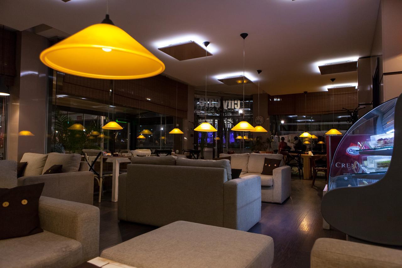 City Mark Hotel Varna Exterior foto
