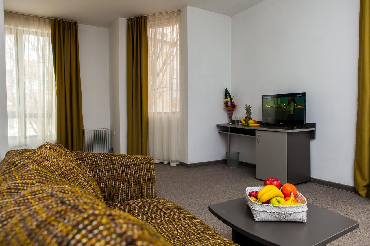City Mark Hotel Varna Exterior foto